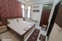 Relax homestay familyroom, Udaipur