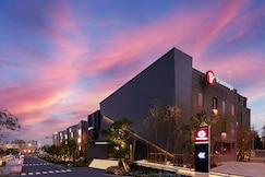 Travelodge Nimman, Pai
