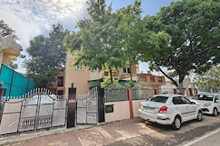 Prime Area 1BHK | Budget Stay, Bhopal