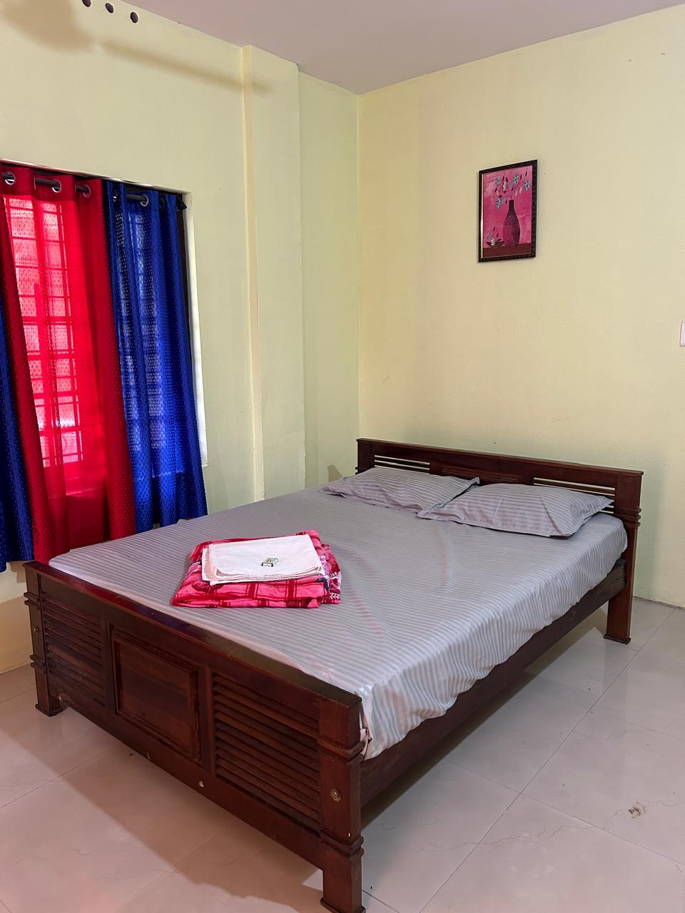 Epheila Homestay - Tap to explore photos