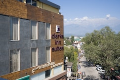 Hotel Clarks Inn Suites Kangra, Dharamshala