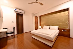 THE HEY HOTEL, Pune