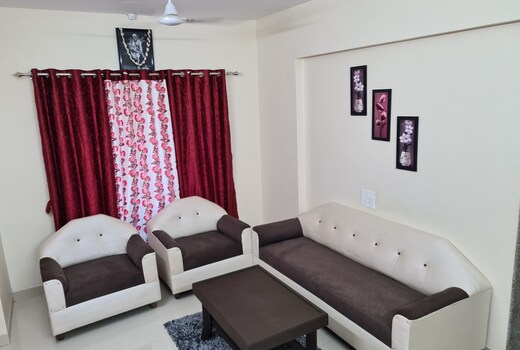 KAMAT HOME STAY