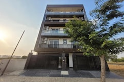 FabHotel Prime Hush & Suites, Gurgaon