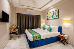 Treebo Riwaayat Regency, Pune