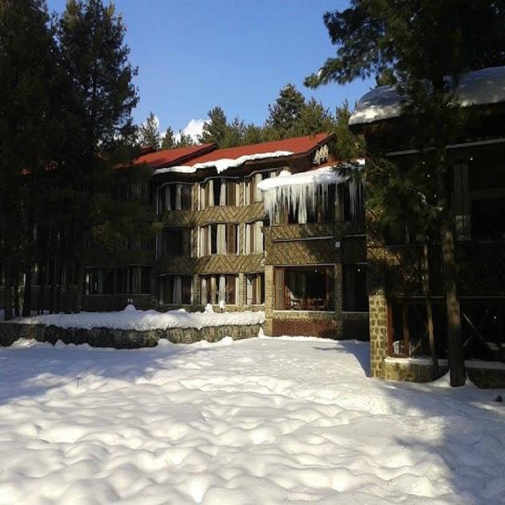 Welcomhotel By Itc Hotels Pine N Peak Pahalgam Pahalgam Resort Free Cancellation Price Address Reviews