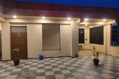Deluxe Stay's, Jaipur