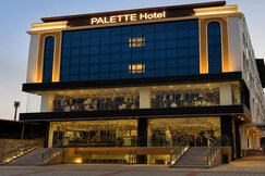 Palette Hotel Gonda by CheckIn, Gonda