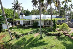 Point Break Surf And Stay, Varkala