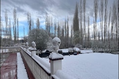 Hotel The Grand Khasdan, Leh