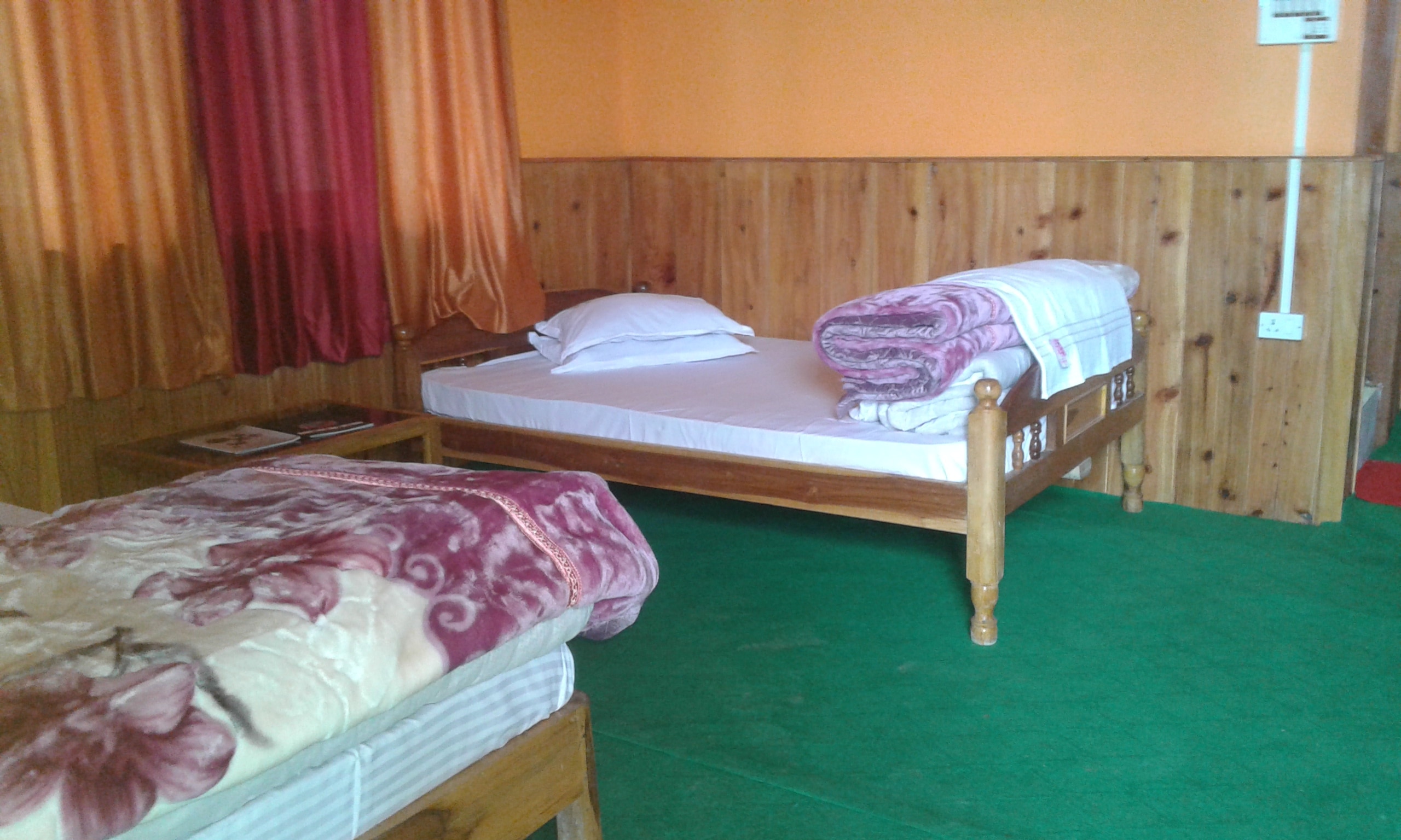 Royal Barsey Homestay- Okhrey - Tap to explore photos