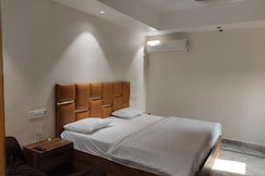 Hotel Raj Regency, Mainpuri