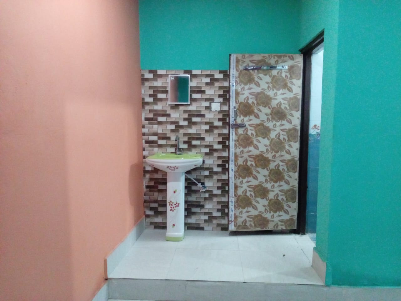 Shubham Homestay - Tap to explore photos