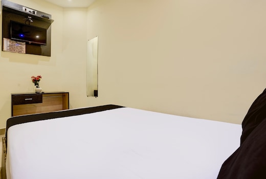 Hotel O Shera Residency