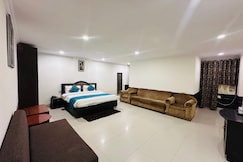 OK INTERNATIONAL, Varanasi