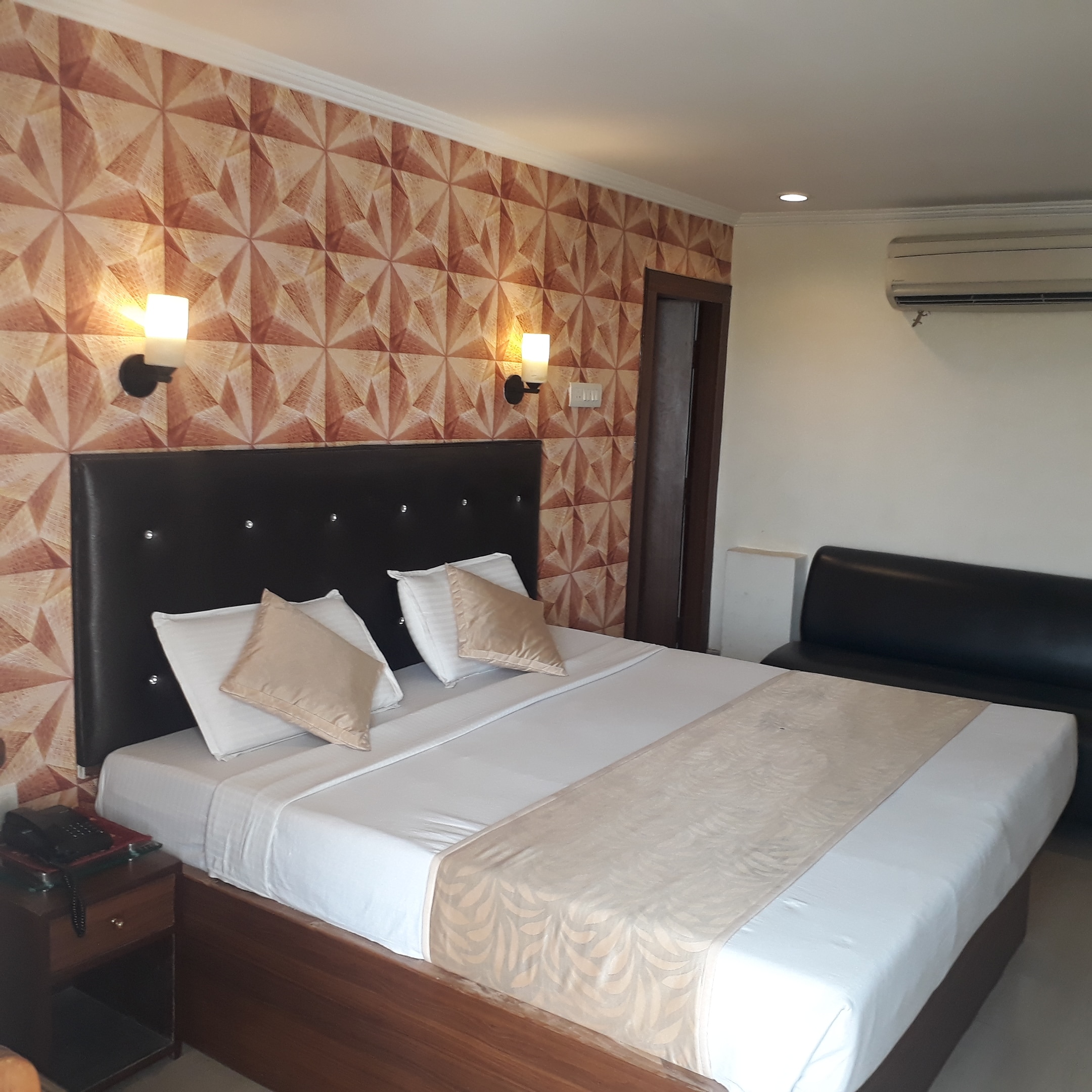 Hotel UR (Near Prayagraj Junction) - Tap to explore photos
