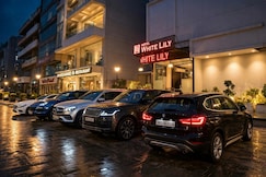 HOTEL WHITE LILY (Unit of Amrit Hotel), Bhopal