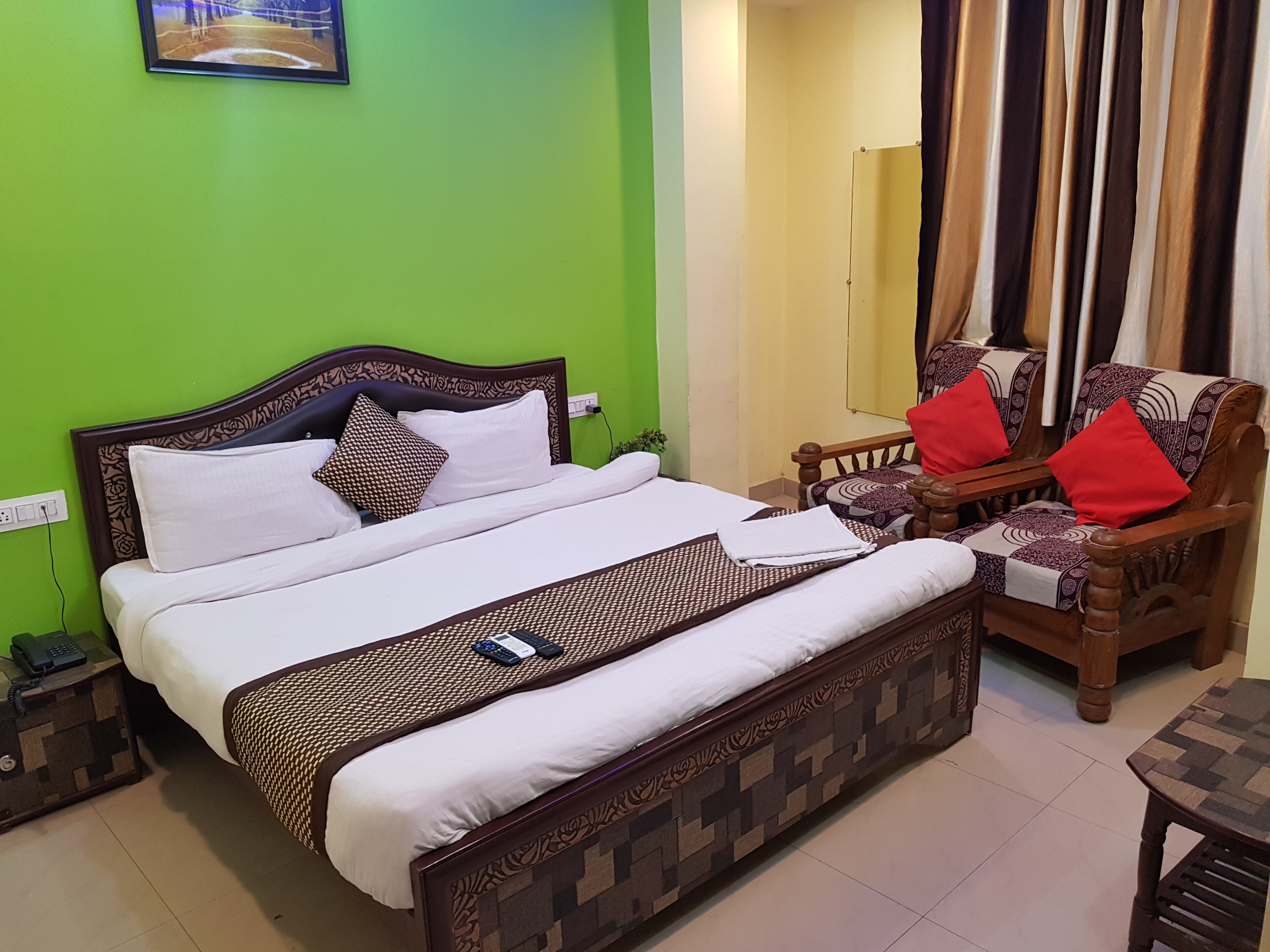Veenayak Residency - Tap to explore photos