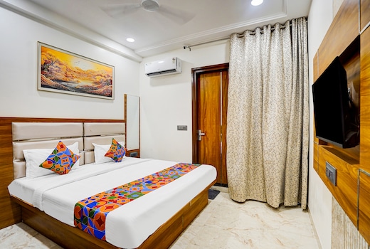FabHotel Kishori Inn