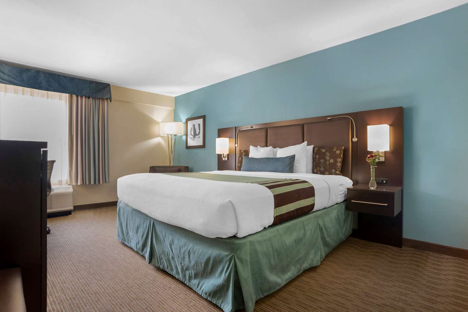 Best Western Plus Tallahassee North Hotel - Tap to explore photos