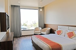 Hotel Regal By Rhytham, Jaipur