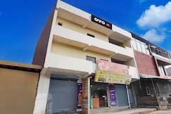 SPOT ON Diamond Guest House, Delhi