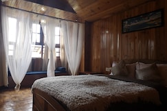 Ejam Residency, Yuksom