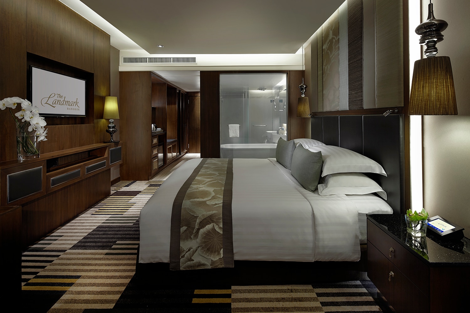 The Landmark Bangkok Hotel Sha Extra Plus Bangkok Hotel Price Address Reviews