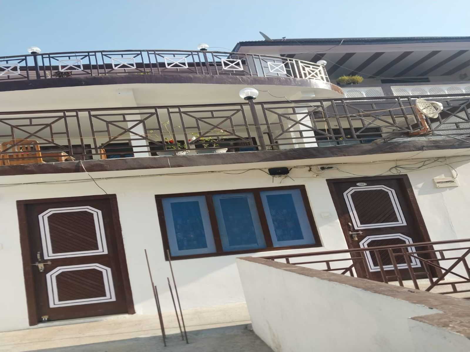 Hotel O Home Tirthan Crest Hostel & Homestay in Jibbi - Tap to explore photos