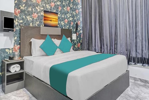 FabHotel Blu Rooms