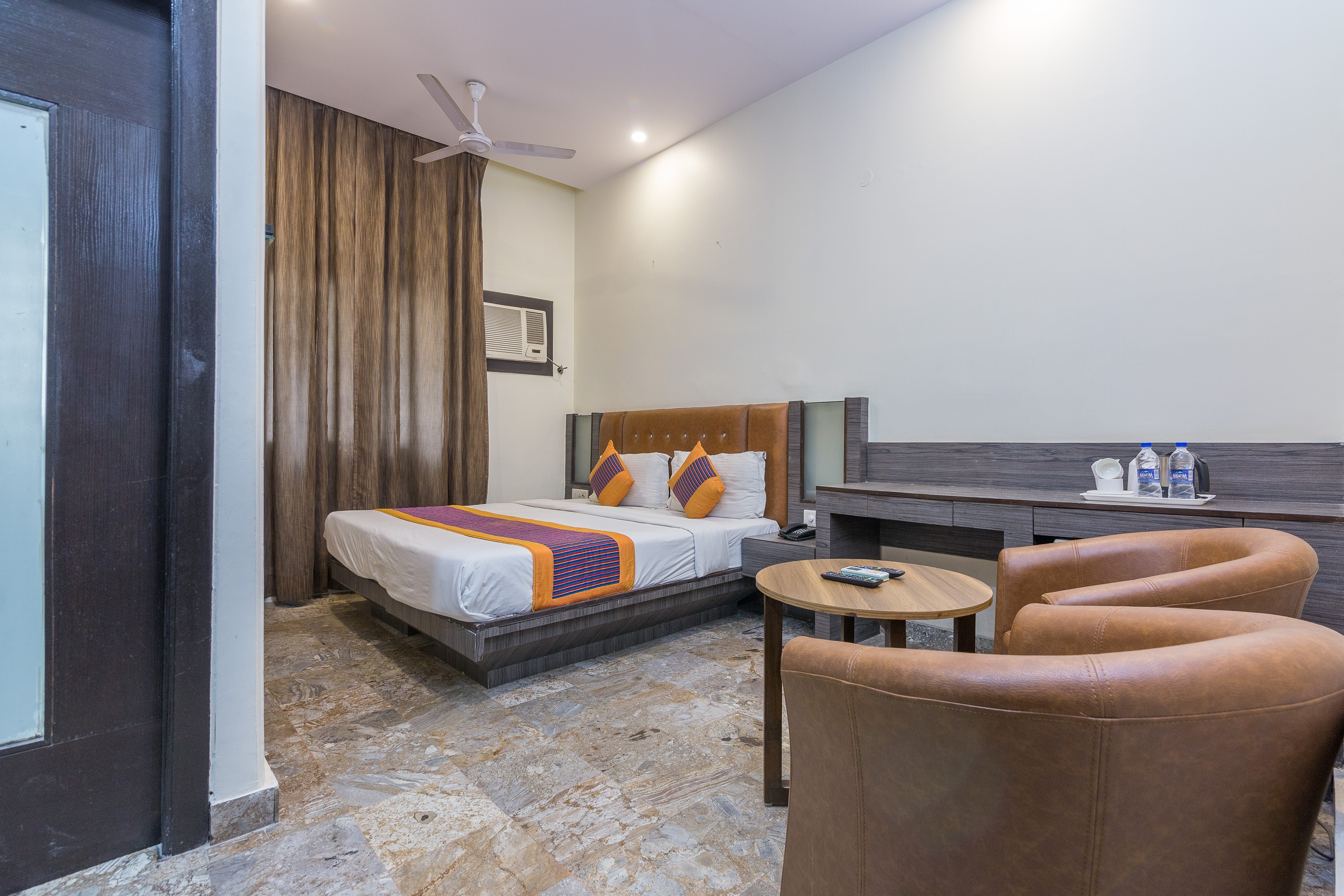 Rupam Hotel - Tap to explore photos