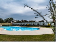 Swimming Pool 1