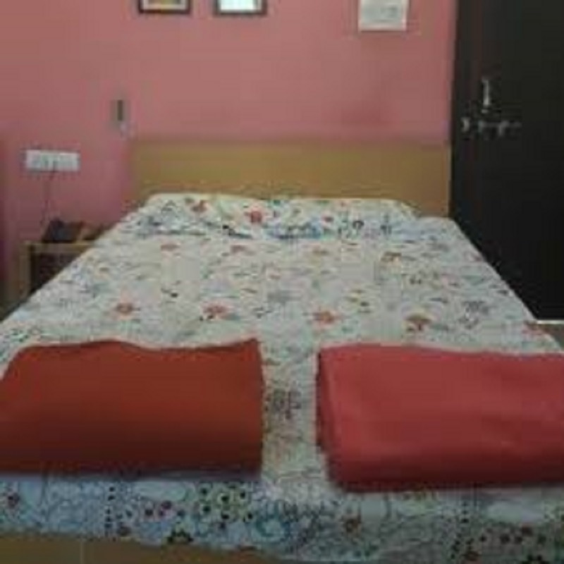 Heera Guest House - Tap to explore photos