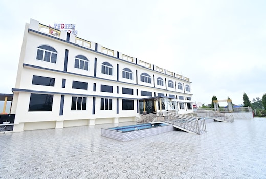 VEDIKA GARDEN