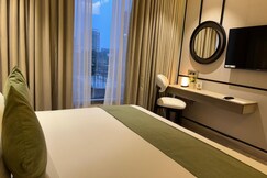 Foxtrail Sector 60 AM Hotel Kollection Gurgaon, Gurgaon