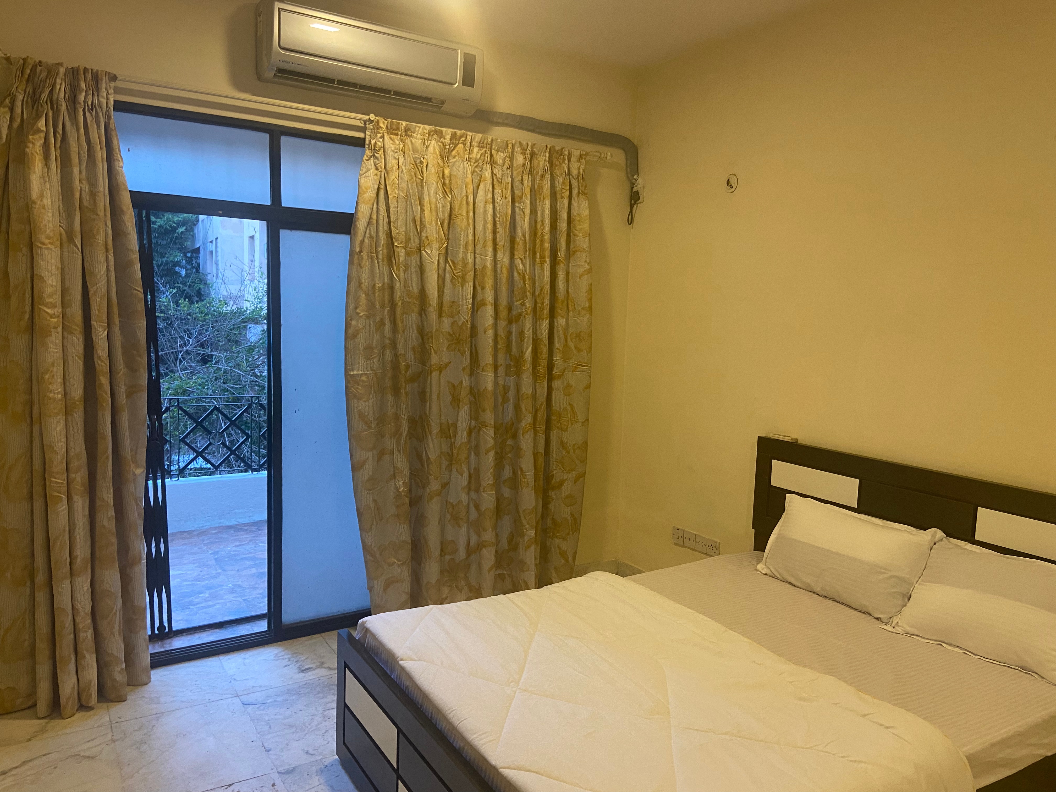 3 BHK Villa in Koregaon Park - Tap to explore photos