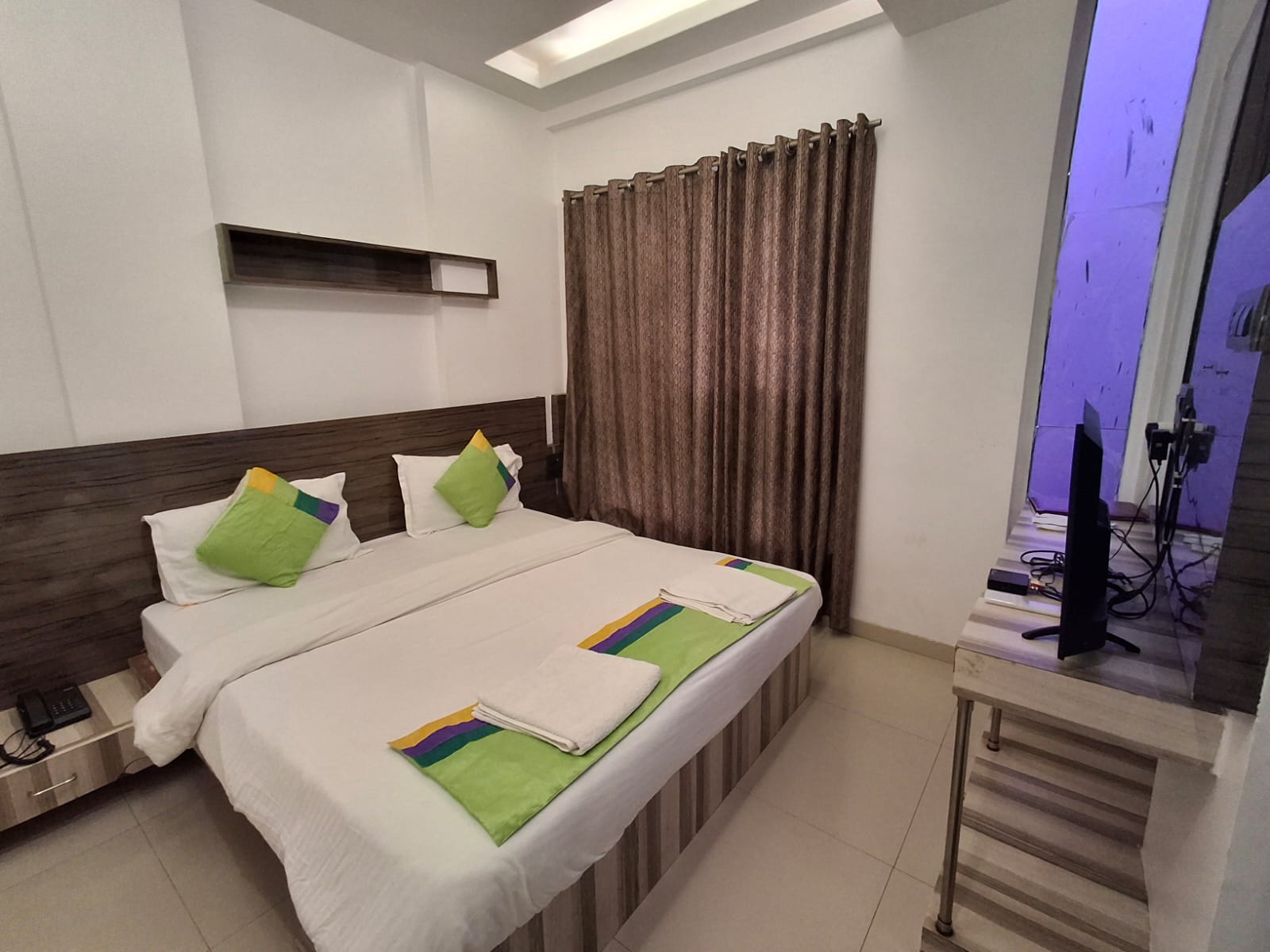 Hotel Shiva's 4
