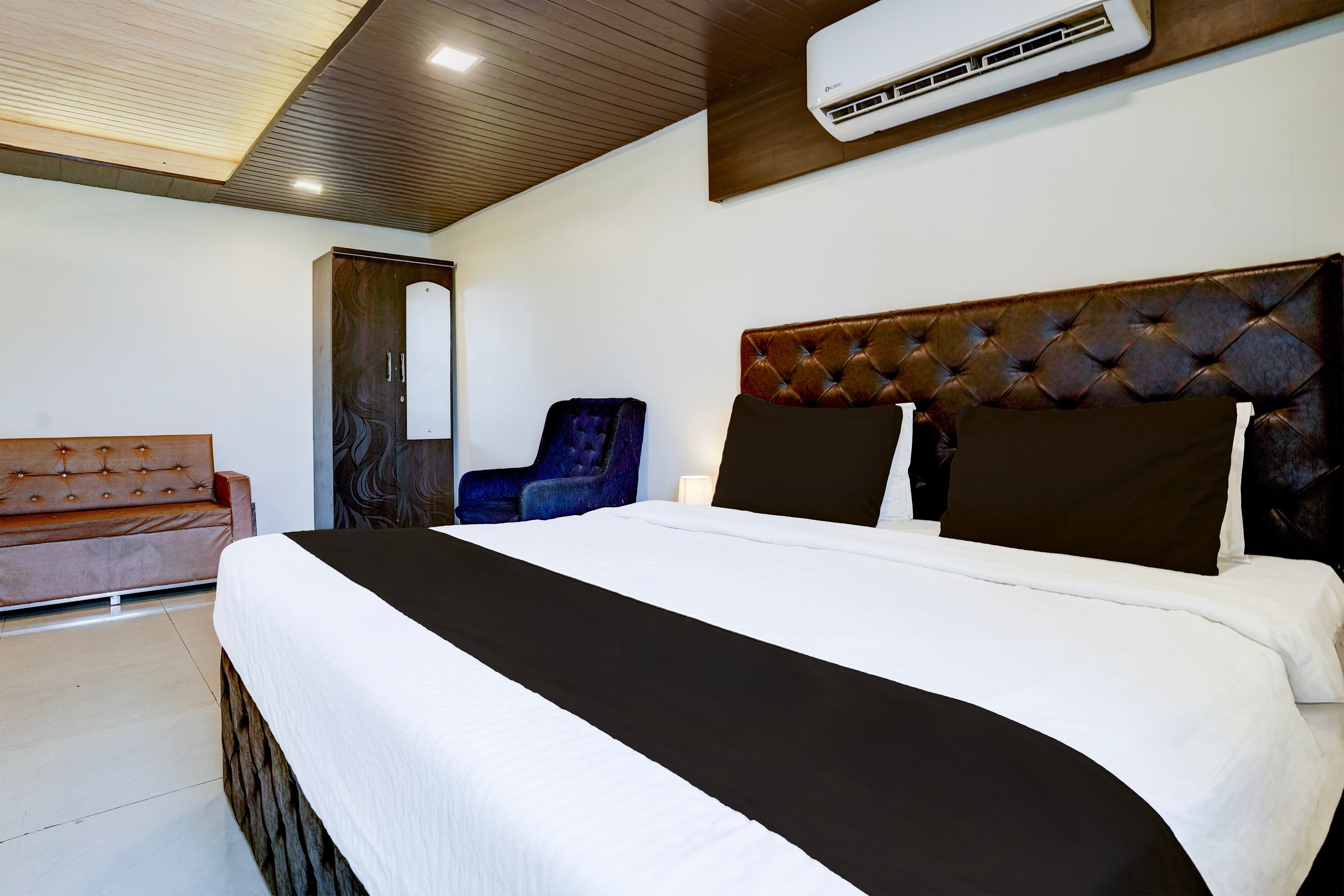 Super Collection O Thane Formerly Dove Residency - Tap to explore photos