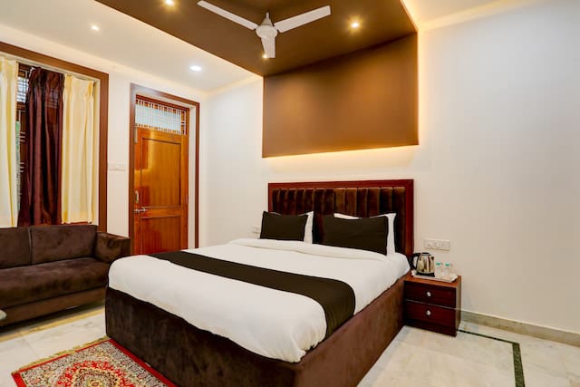 The Kashi Inn Varanasi - Tap to explore photos
