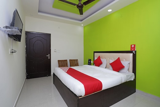Hotel O Raj Palace