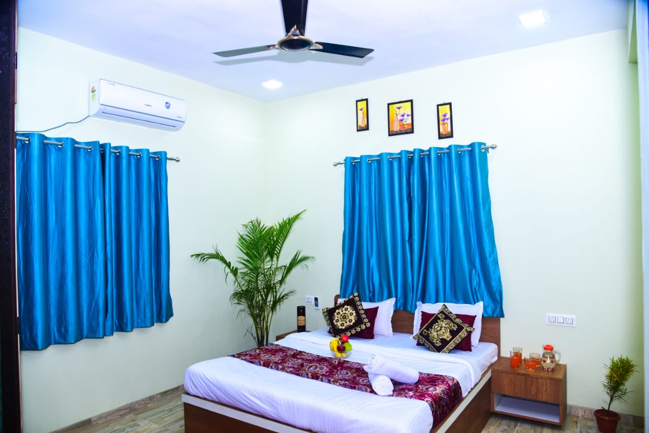 3bhk great luxury villa lonavala - Tap to explore photos