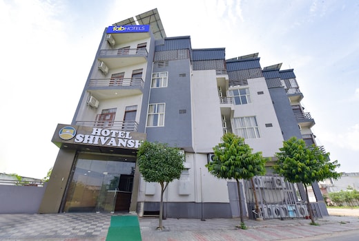 FabHotel Shivansh