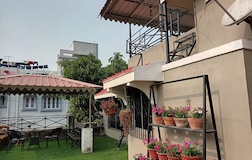 Luxurious Twin Bedded Room with Terrace