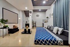 SKYGRAM STAYS ENCLAVE 4BHK WITH PRIVATE POOL, Lonavala