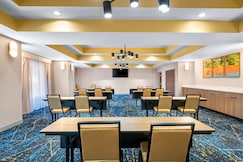 Hampton Inn Monticello, Drew
