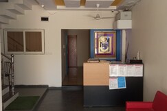SR employee hostel and guest House, Indore