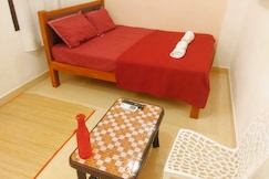 Le Space  Near Quite beach, Auroville