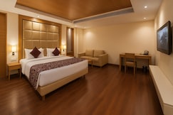 Almondz Hotel, Delhi