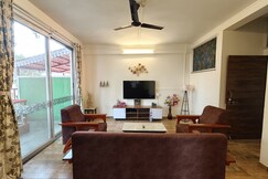 Tree House Hill Station Home (Suite 2) (First Floor), Kolhapur