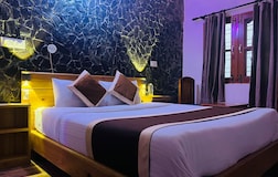 Non Lake View Deluxe Room on First Floor